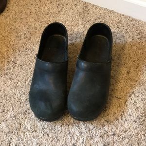 Sanita women’s Clogs size 40
